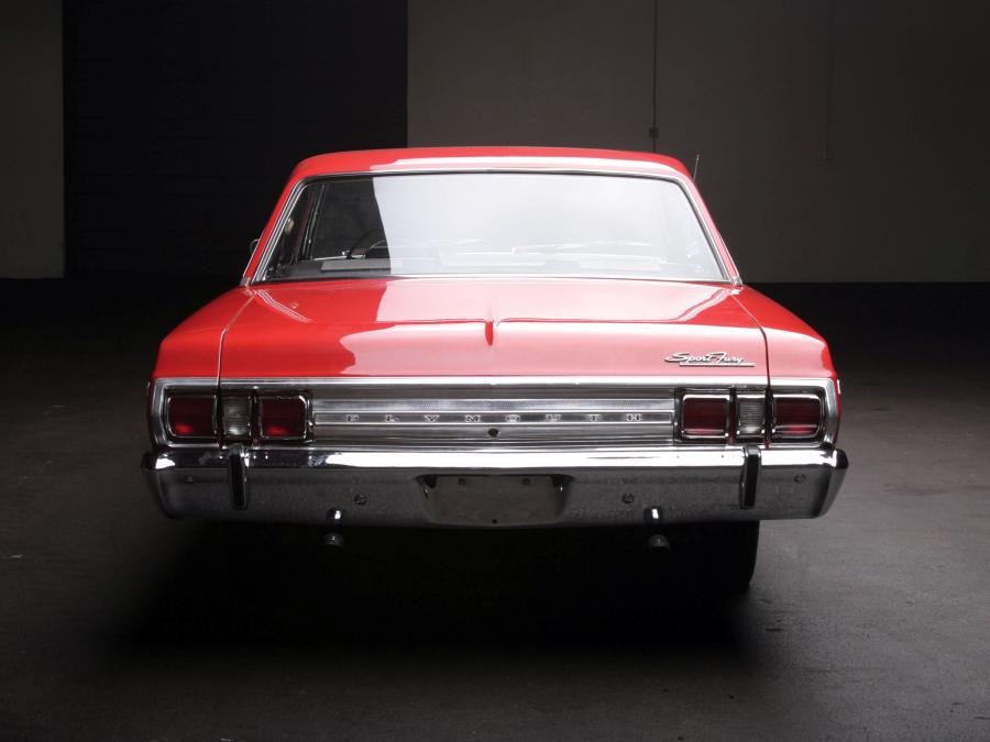  Plymouth Sport Fury Hardtop Coupe 1965 года  (фото 6 из 9)